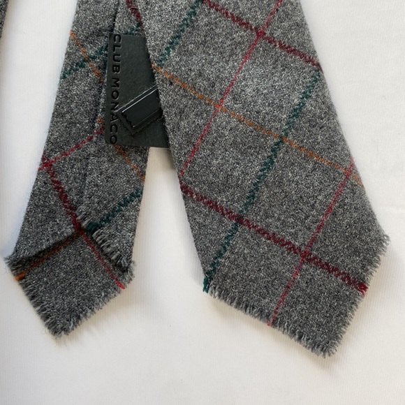 Club Monaco NEW Gray Argyle Neck Tie with Fringe Detail NWT - Picture 3 of 4